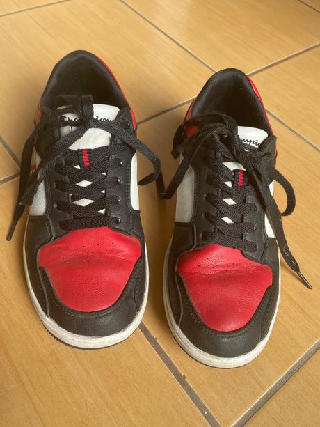 Tenisky, champion,39