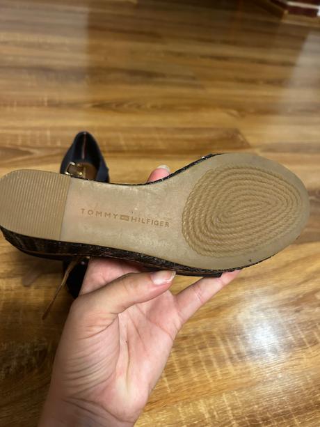 Sandalky, tommy hilfiger,38