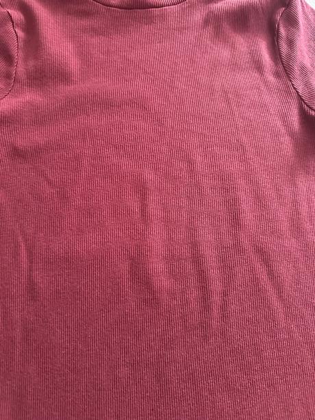 Tenký rebrovaný rolák, house,s