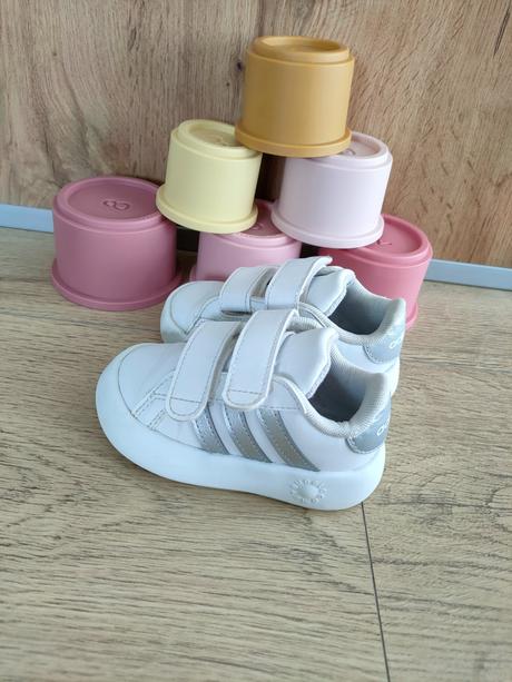 Biele botasky adidas, veľ. 21, adidas,21
