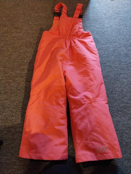 Oteplovaky, lupilu,98