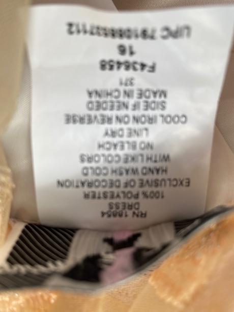 Vyšívané šaty, rare editions,170