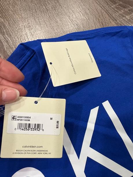 Calvin klein panske tričko velkost m, calvin klein,m