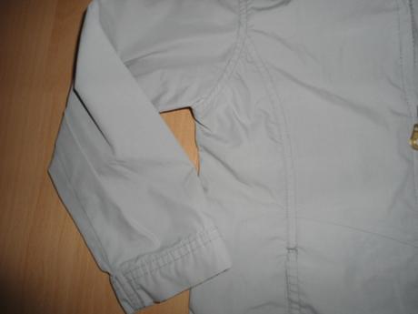 Dievcenska prechodna bundicka, c&a,110