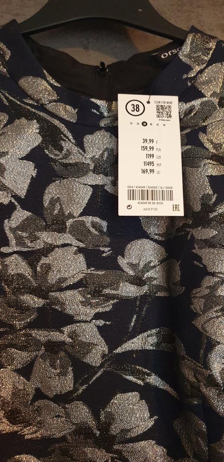 Hrubšie šaty s kvetmi, orsay,36 / m