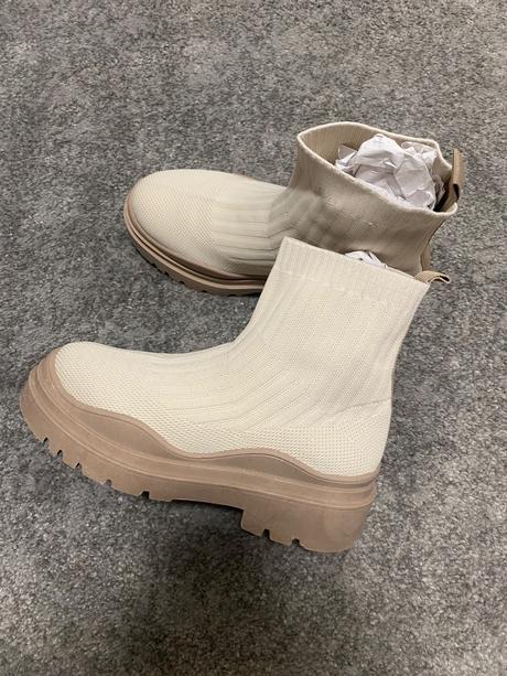 Jesenné čižmy, 37