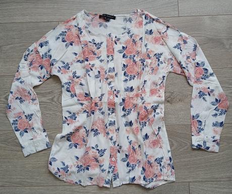 Bluzka s kvetmi, s