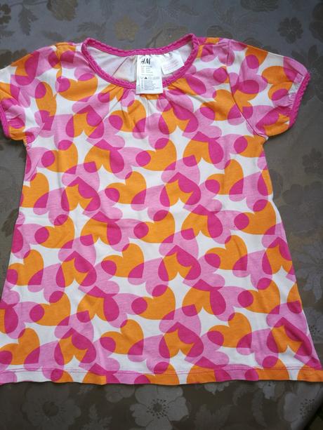 Tričko so srdiečkami, h&m,116