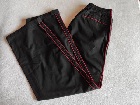 Športové nohavice, l