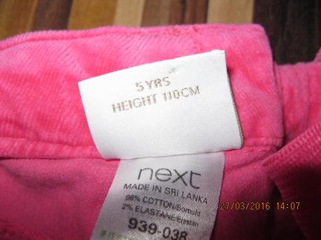 Ružové menčestráky, next,110