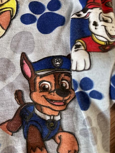 Balík oblečenia, 104–116