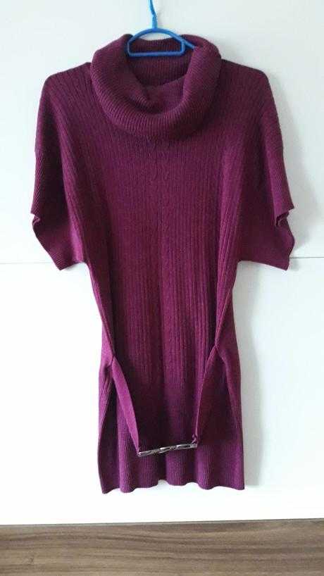 Fialová vesta, či šaty., l