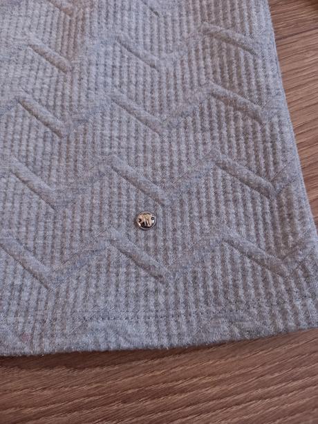 Svetrikové tričko, s