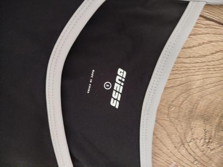 Športová podprsenka guess, guess,l / s / xs