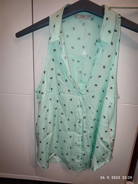 Dámske oblečenie č.38, 38