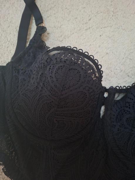 Cierna podprsenka 80e, 80e