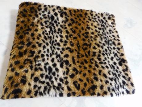 Zbytok umelej kožušiny,