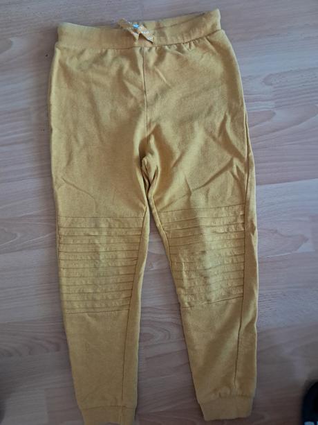 Teplakove nohavice, sinsay,134