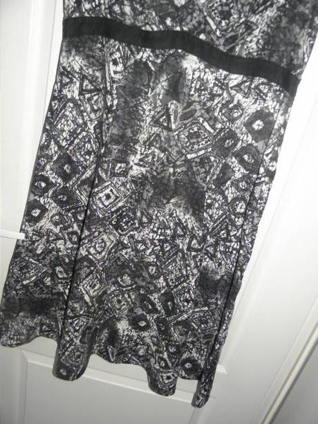 Šatičky, marks & spencer,42