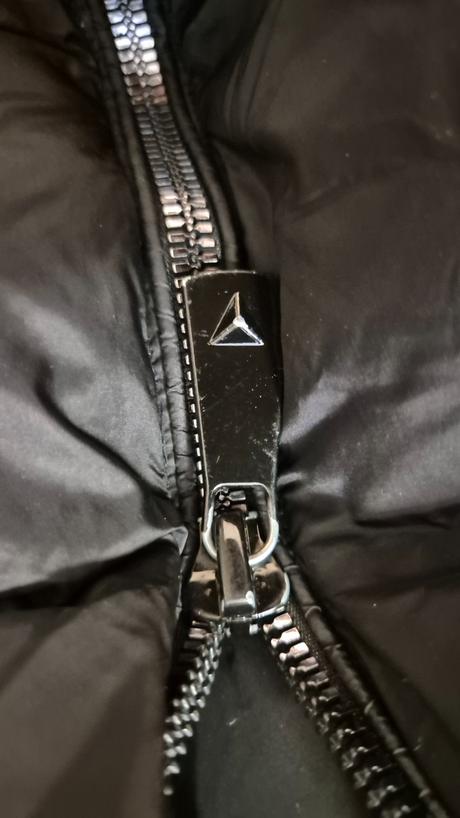 Guess dámska bunda dlhé, guess,m