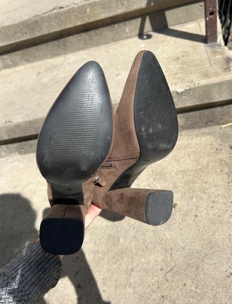 Členkové hnedé čižmy, 38