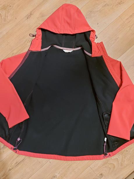 Softshellová bunda, 44