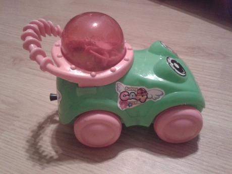 Auto s ocami zelene, 