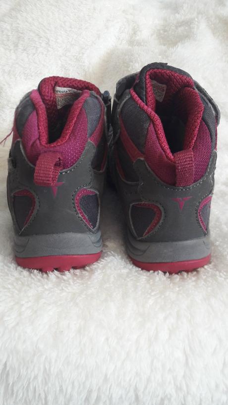 Tenisky treksta goretex, 30