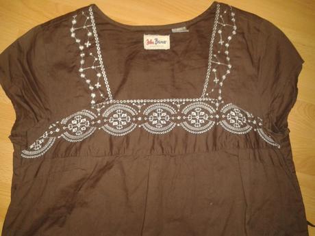 Vysivana tunika, 44