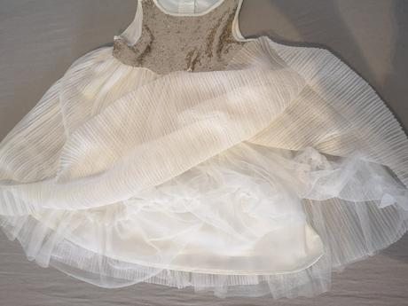 Biele krasne tocive satocky, h&m,92