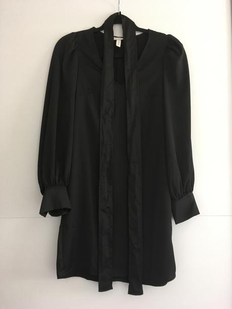 H&m krátke saténové šaty s opaskom, h&m,s