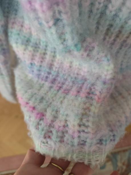 Moherový svetrík, takko,146