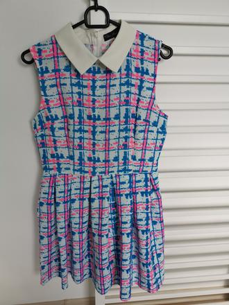 Pestré šaty s límčekom, l