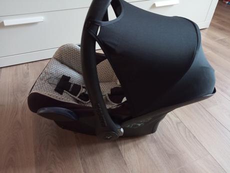 Maxi cosi cabriofix vajicko, maxi cosi