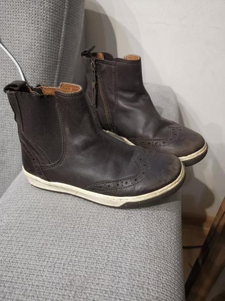 Prechodné vyššie topánky, 30