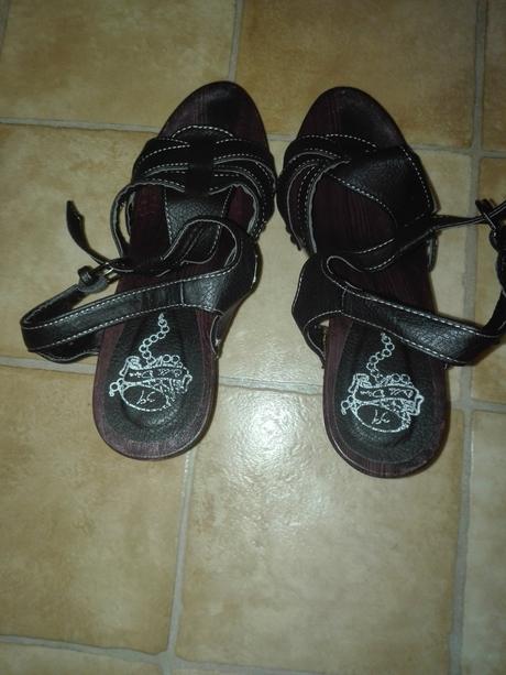 Sandálky, 39