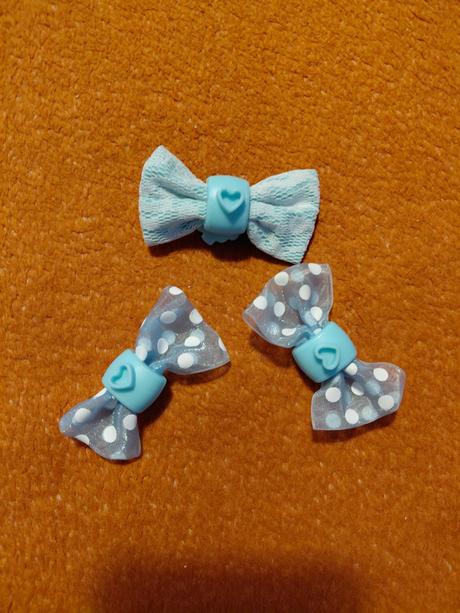 Babika klbova, tvoriva-2 vrkoce,2 vlasky, 3 sponky,