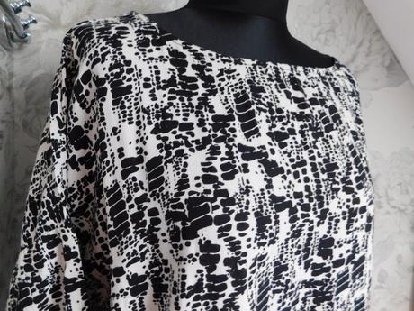 Trendy šaty/oversize top, 34