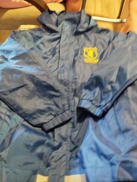 Prechodná bunda, 158