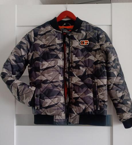 Prechodná bunda, chapter young,146