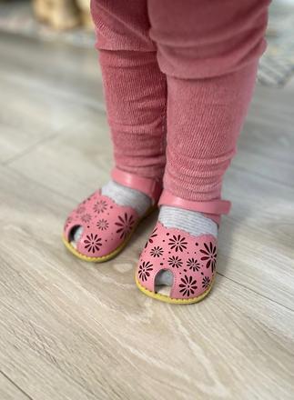 Carmen sandalky, livie & luca,24