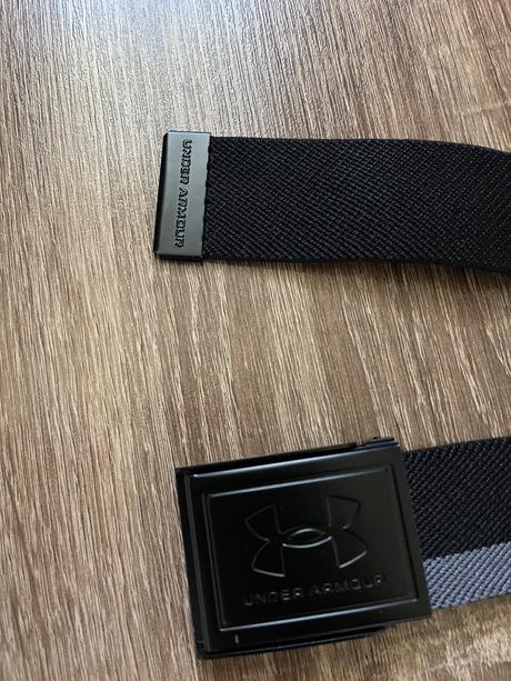 Opasok under armour, 