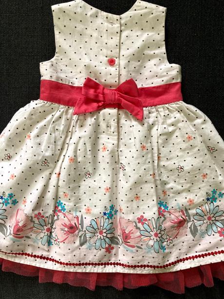 Krásne šaty na svadbu/krst, marks & spencer,68