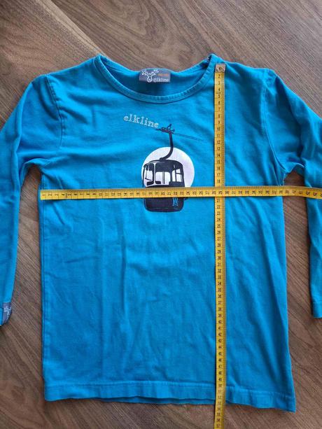 Príjemné hrubšie tričko 140/146, 140