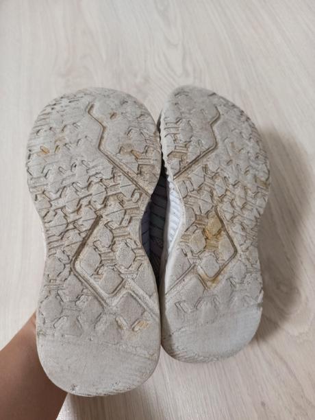 Sivé tenisky, champion,30