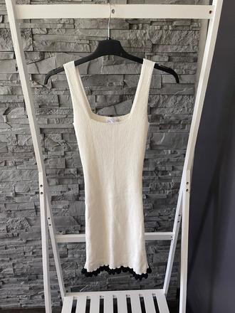 Zara v.s, zara,s