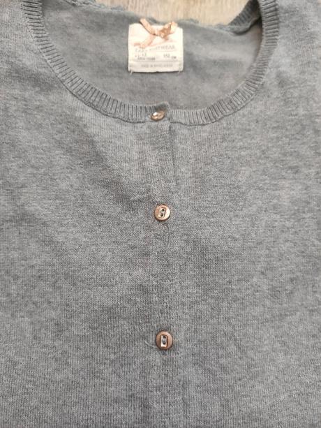 Krásny svetrík,zn.zara,vek 11-12r., veľ.152, zara,152
