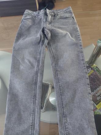 Rifle-šede slim, primark,128