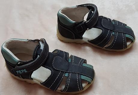 Topánko-sandálky, slovobuv,25