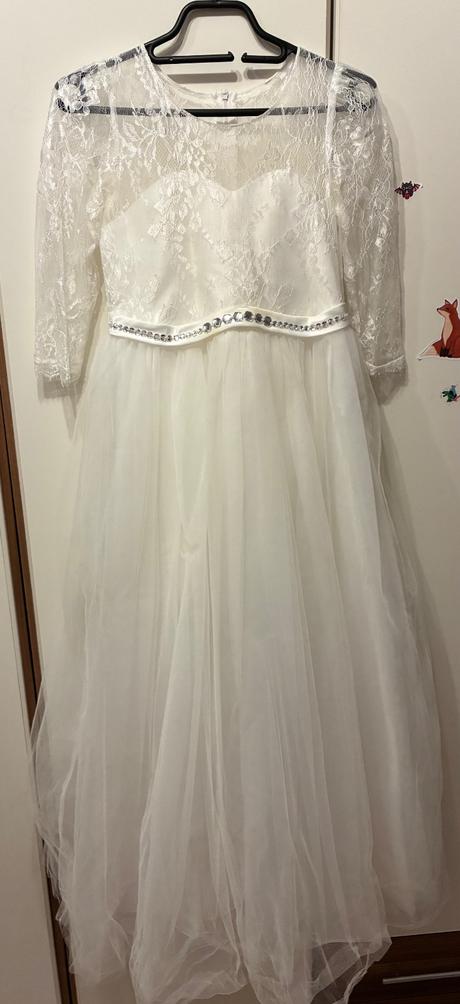 Šaty na prvé sväté prijímanie, 146